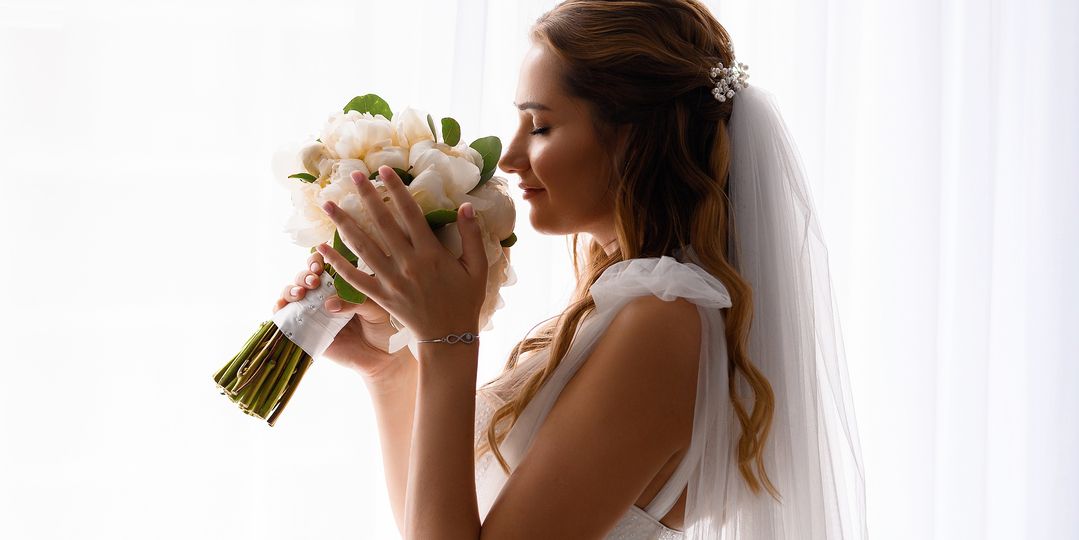 Sposa con il Bouquet